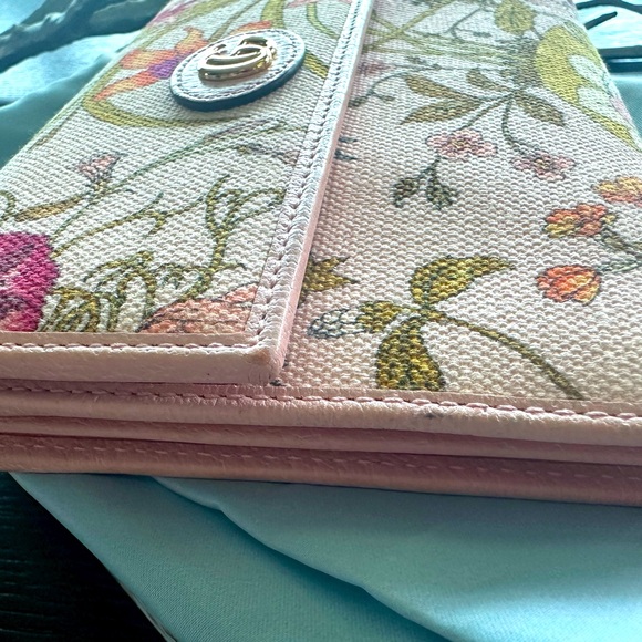 Limited Edition Gucci Marmont Wallet💕🌸🌺🌷 - Picture 12 of 13